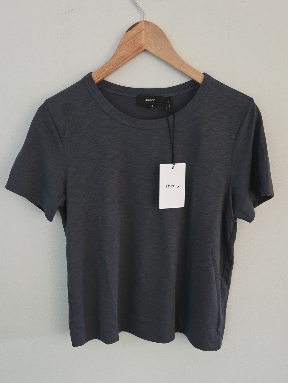 NWT Theory TILMA Short Sleeve Crewneck Tee in Slate Grey